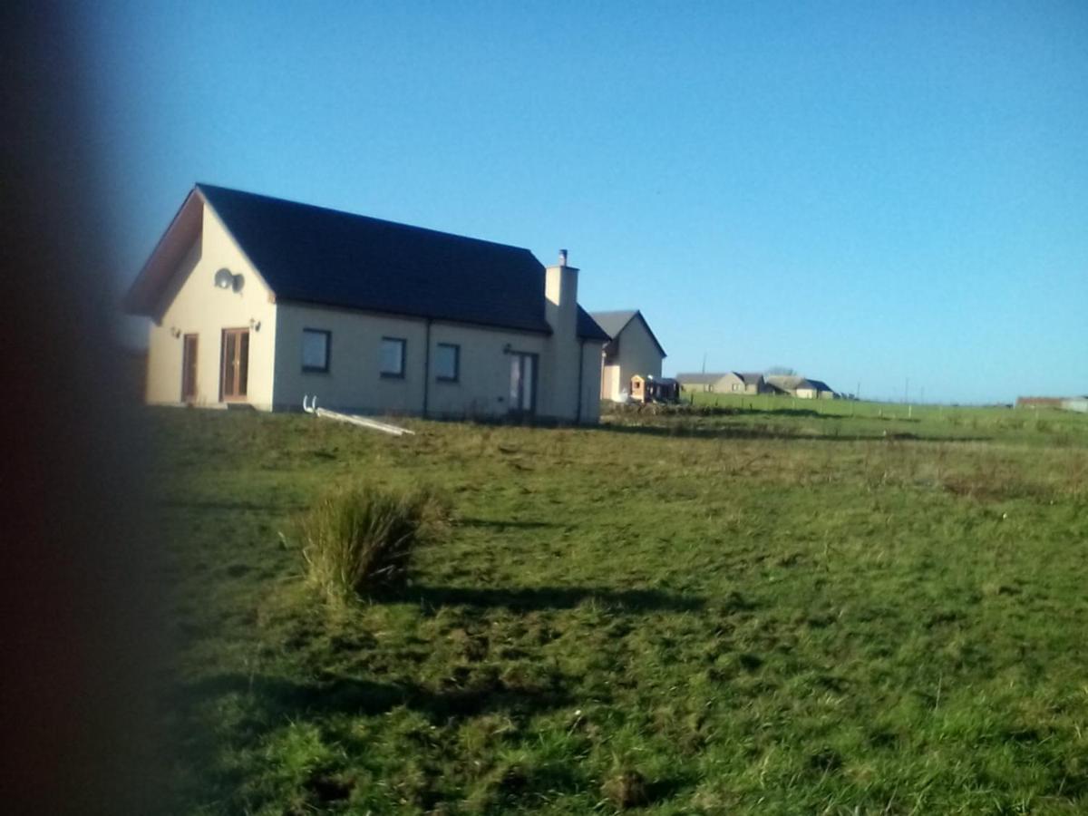 April House Barrock Exterior foto